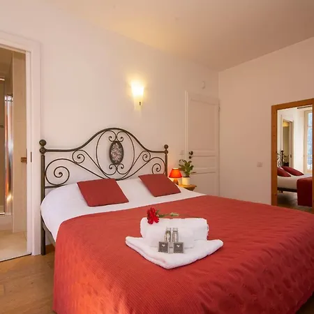 Apartament Sleeps 4